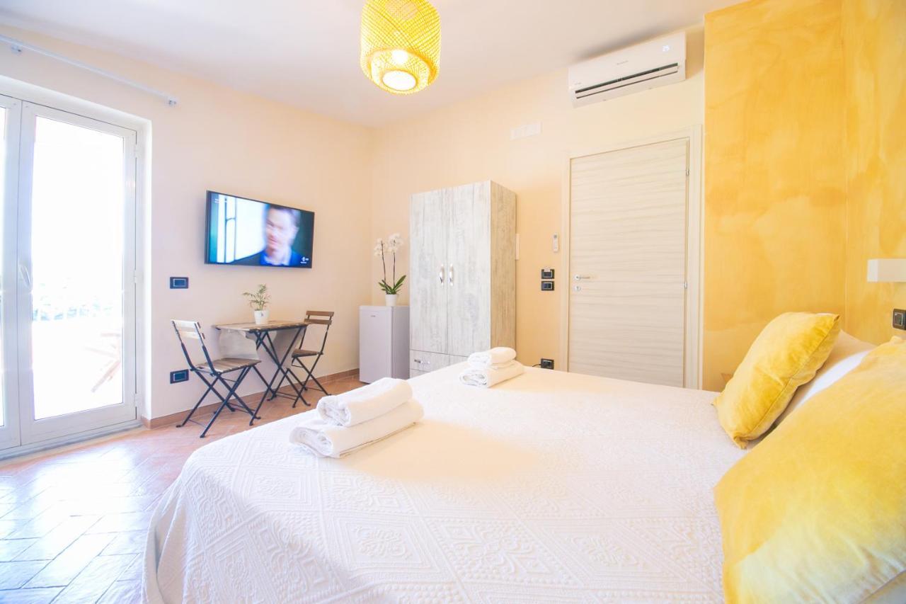 Bed and Breakfast Perla Stabia à Castellammare di Stabia Extérieur photo